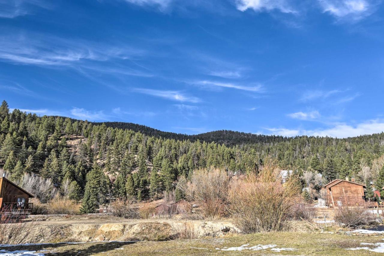 Downtown Red River Retreat With Mtn Views And Yard Екстер'єр фото